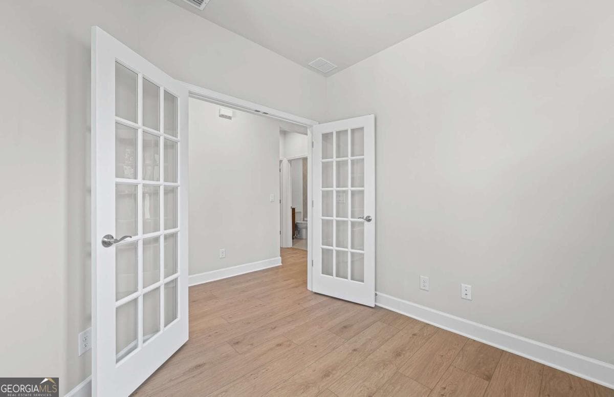 2 bedroom, 2 bathroom, 1,492 sq ft single family residence for sale at 1168 Cypress Way, Greensboro, GA 30642 — photo 5