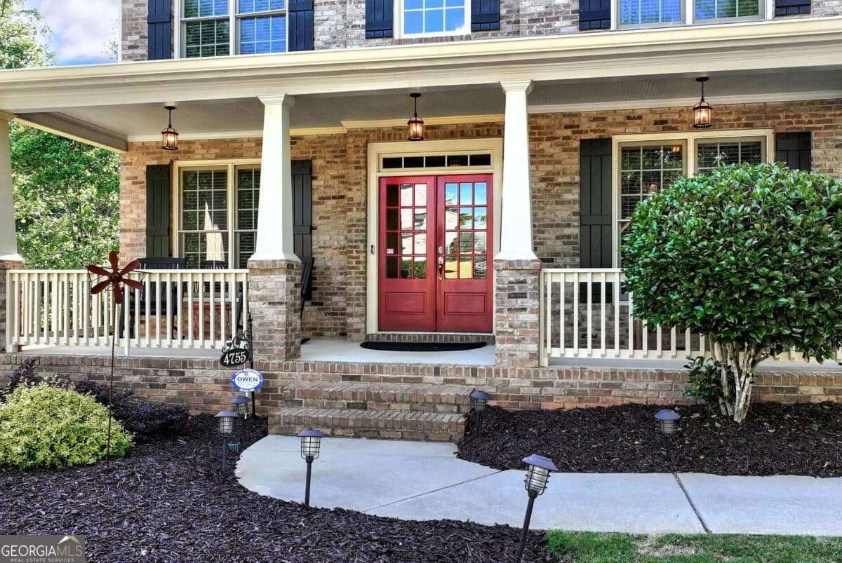 5 bedroom, 4 bathroom, 3,211 sq ft single family residence for sale at 4755 Trilogy Park Trail, Hoschton, GA 30548 — photo 2