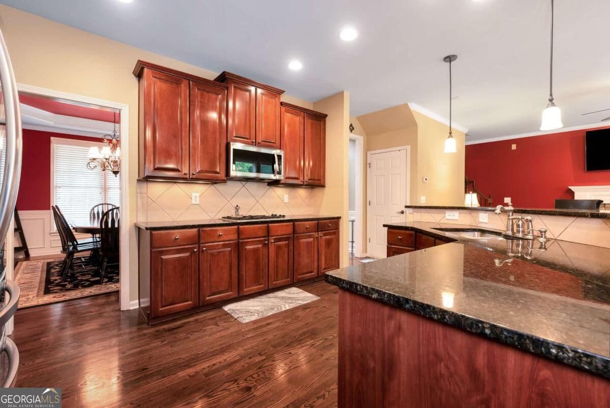 5 bedroom, 4 bathroom, 3,211 sq ft single family residence for sale at 4755 Trilogy Park Trail, Hoschton, GA 30548 — photo 9