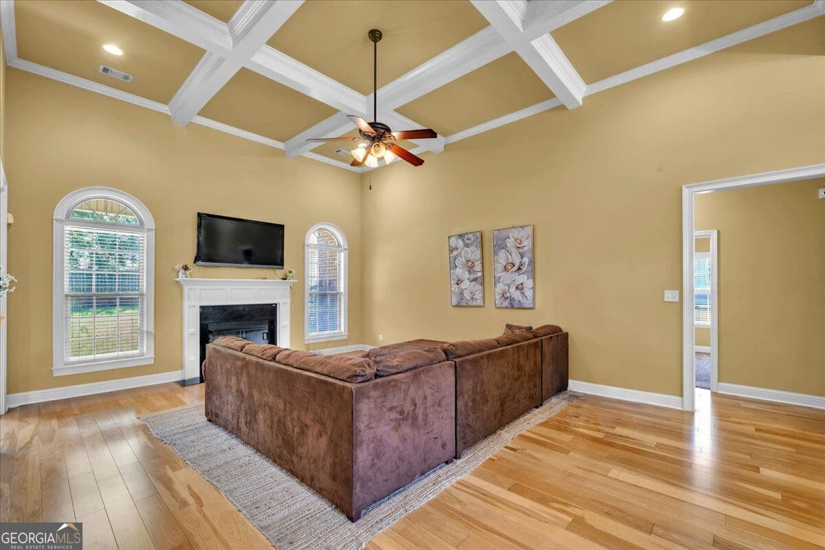4 bedroom, 2 bathroom, 2,189 sq ft single family residence for sale at 805 Arbor Lane, Centerville, GA 31028 — photo 3