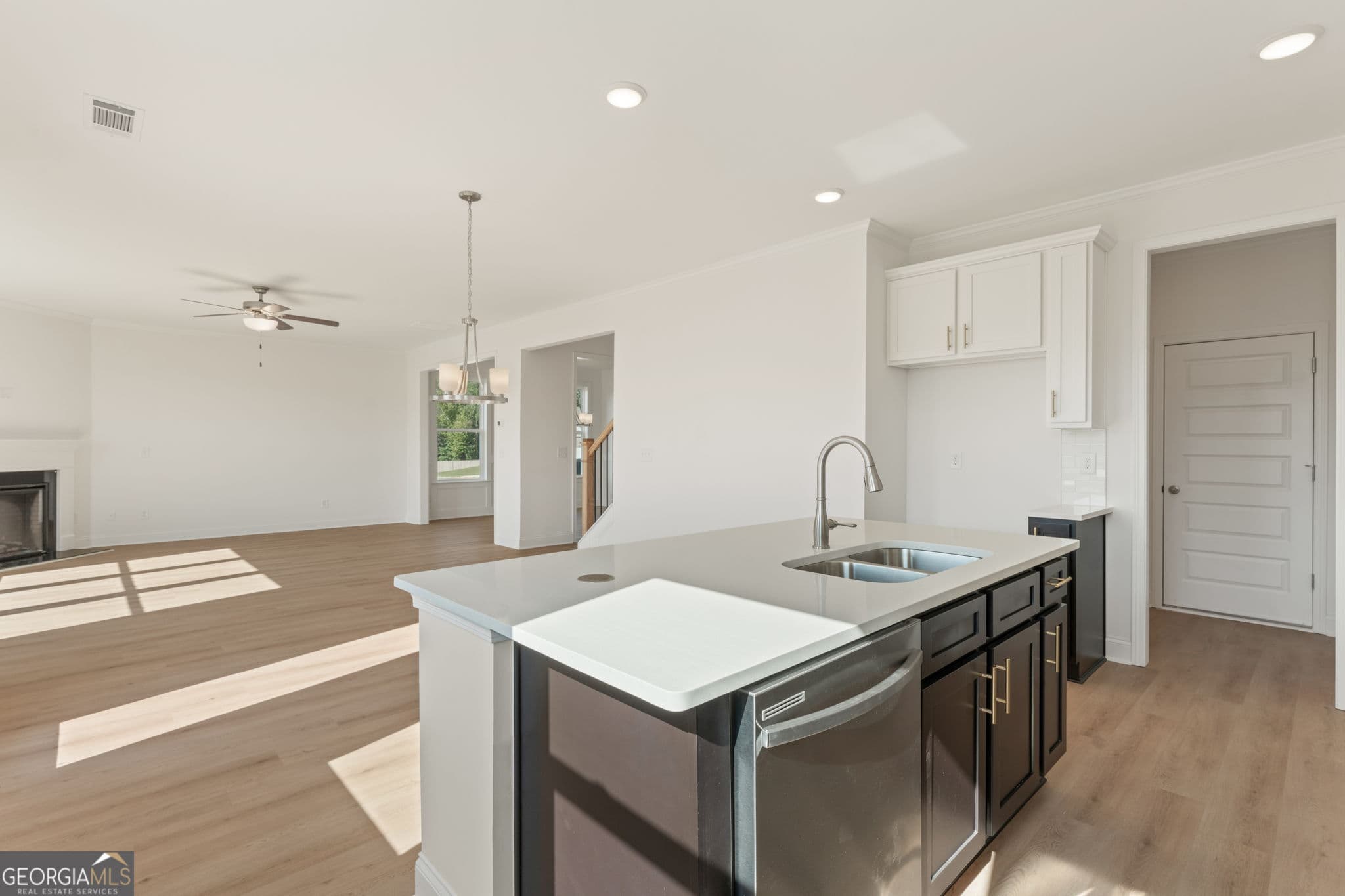 4 bedroom, 2.5 bathroom, 2,626 sq ft single family residence for sale at 6057 Ruby Falls Way, Stonecrest, GA 30038 — photo 10
