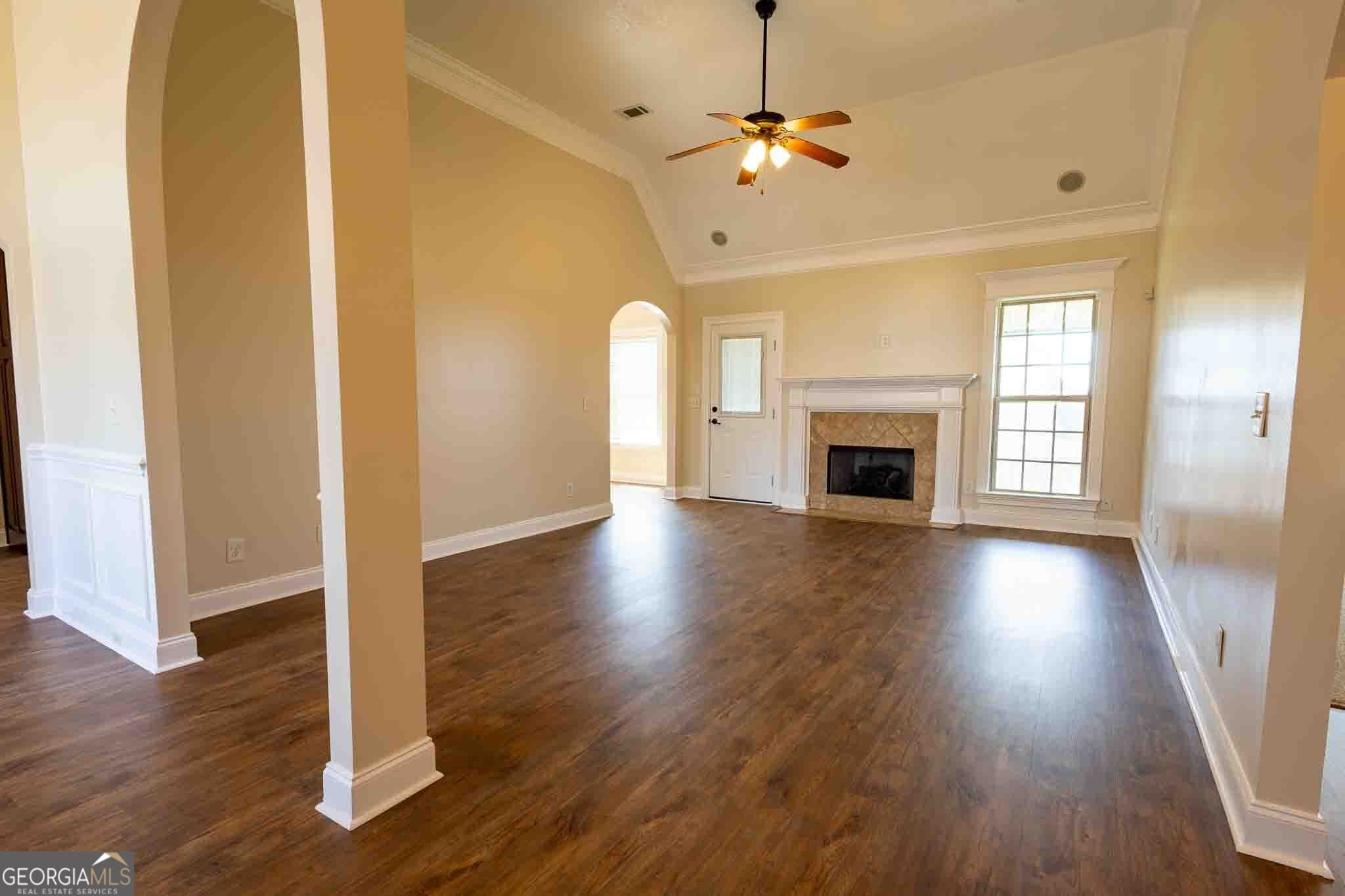 4 bedroom, 3 bathroom, 1,946 sq ft single family residence for sale at 106 Fortune Way, Bonaire, GA 31005 — photo 5