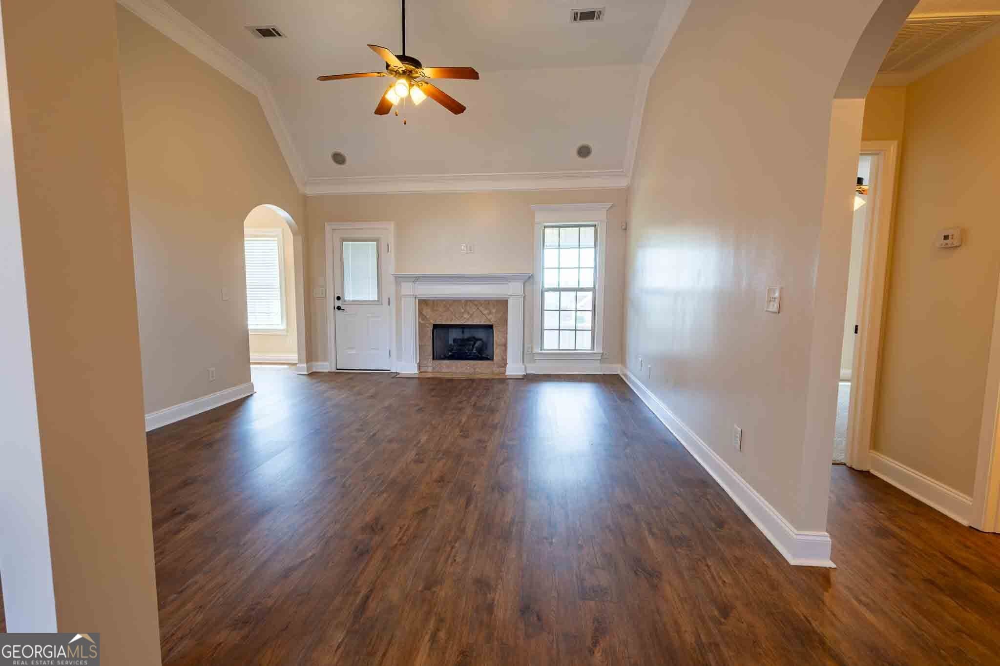 4 bedroom, 3 bathroom, 1,946 sq ft single family residence for sale at 106 Fortune Way, Bonaire, GA 31005 — photo 4