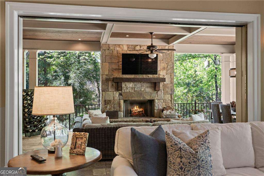 7 bedroom, 7 bathroom, 8,621 sq ft single family residence for sale at 4388 Lochsa Lane, Suwanee, GA 30024 — photo 8