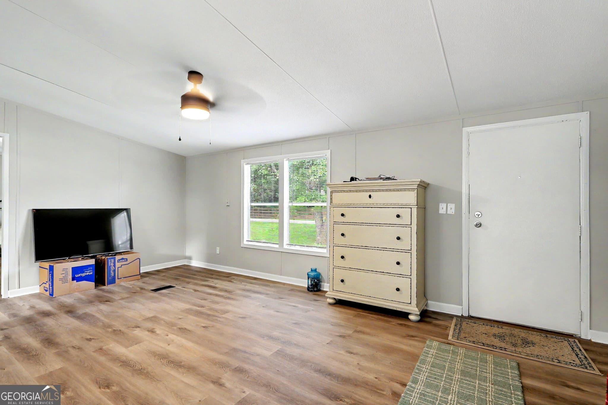 3 bedroom, 2 bathroom, 1,248 sq ft manufactured home,single family residence for sale at 34 Combs Street, Locust Grove, GA 30248 — photo 2
