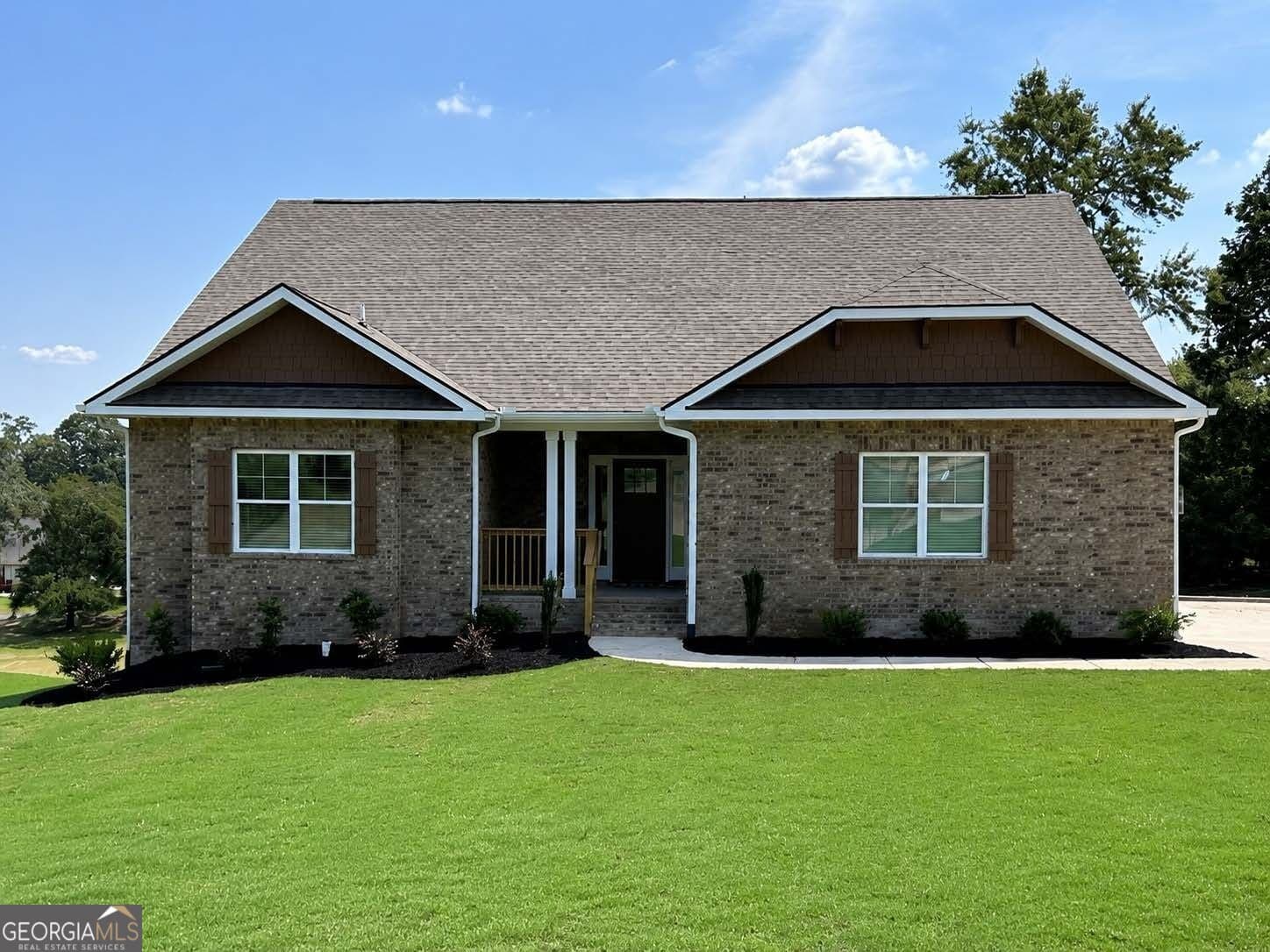 5 bedroom, 4 bathroom, 4,001 sq ft single family residence for sale at 361 Eagle Ridge Drive LOT 13, Macon, GA 31216