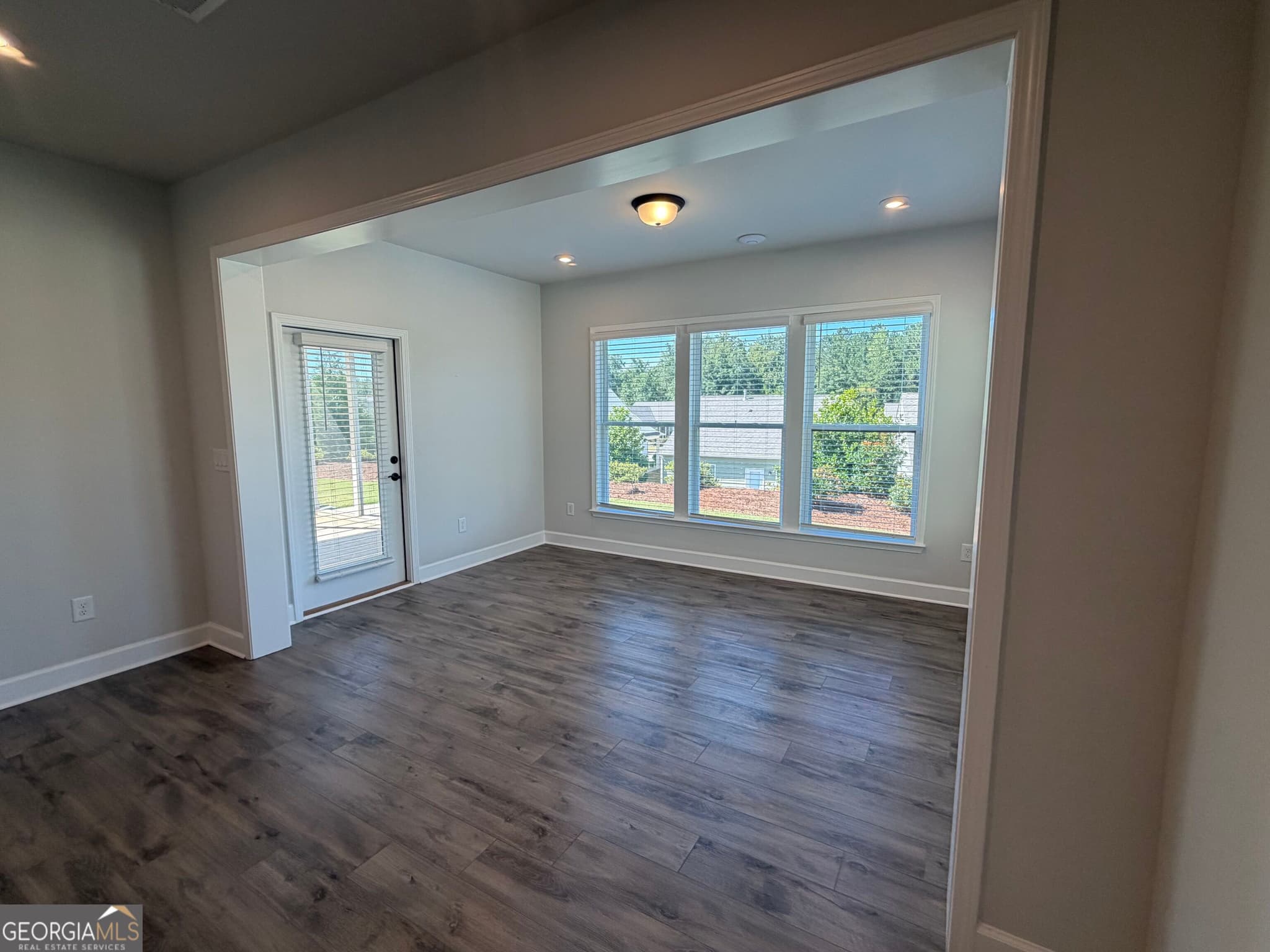2 bedroom, 2 bathroom, 1,722 sq ft single family residence for sale at 106 Etowah Drive, Griffin, GA 30223 — photo 9