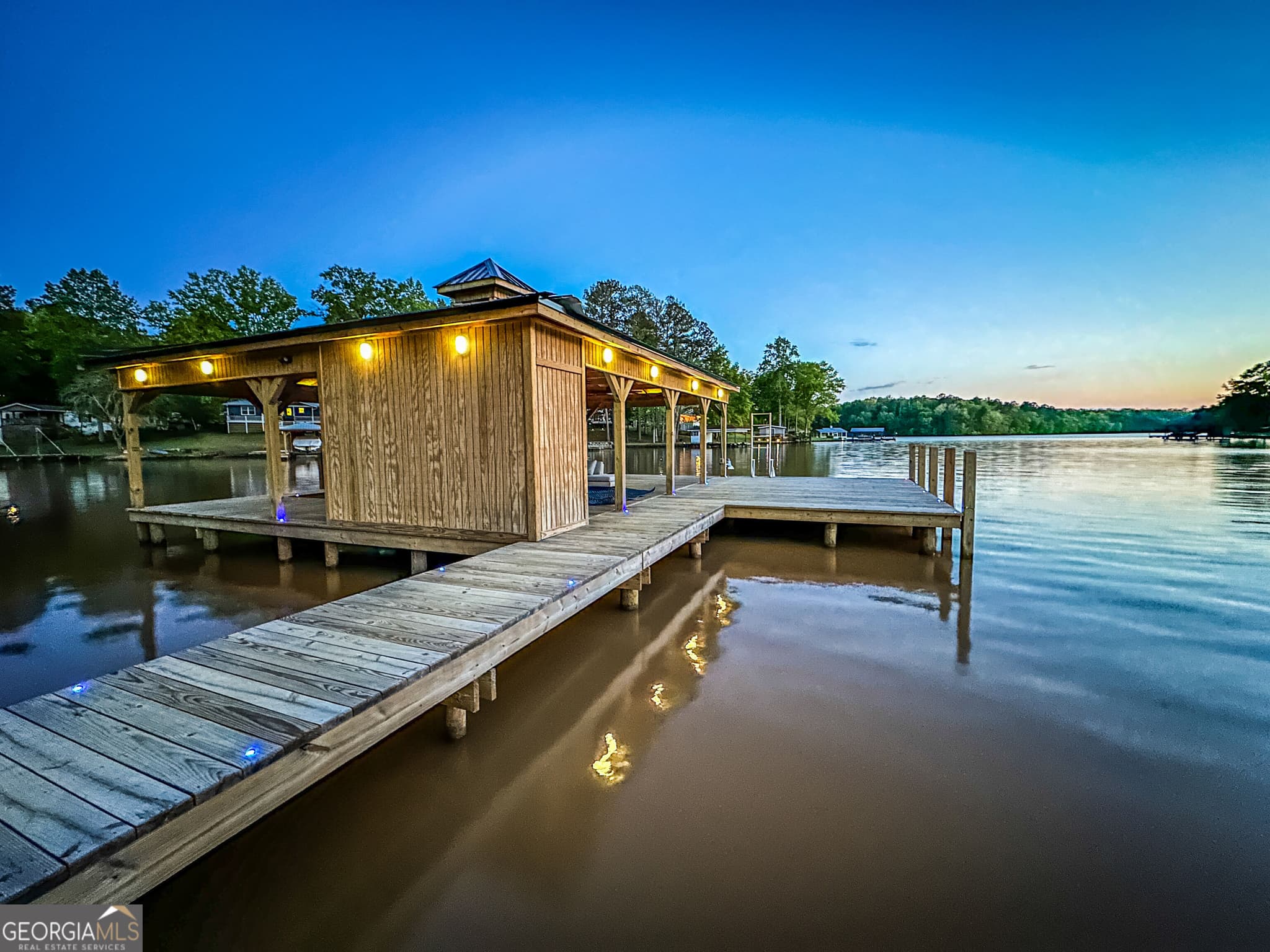 4 bedroom, 2 bathroom, 2,261 sq ft manufactured home,single family residence for sale at 112 Little River Court, Eatonton, GA 31024 — photo 5