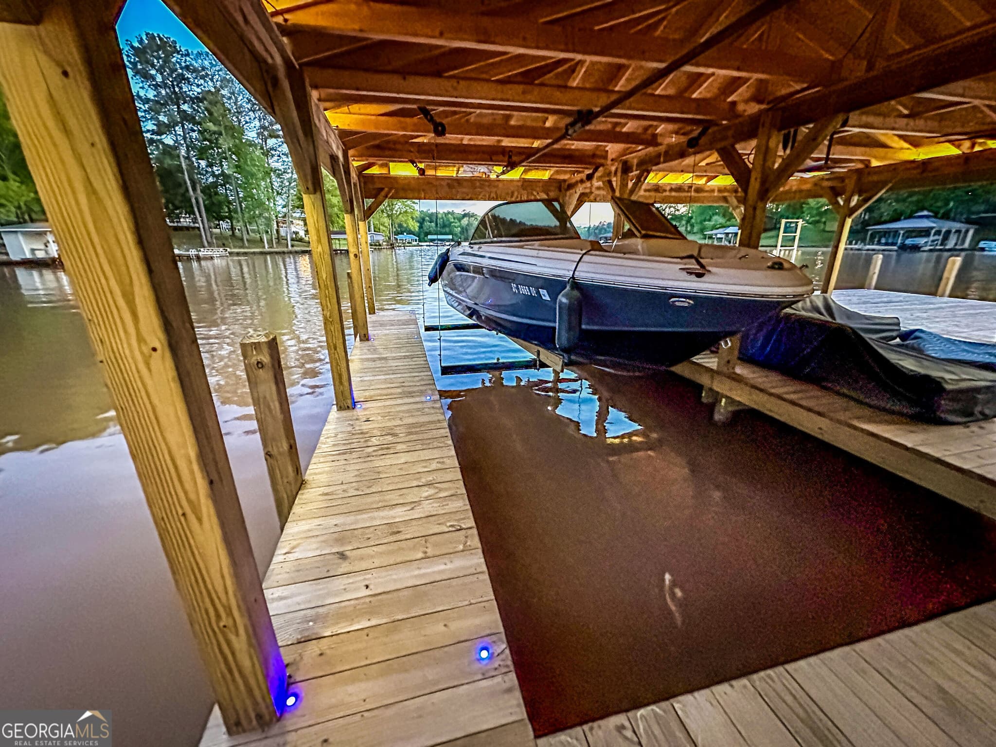 4 bedroom, 2 bathroom, 2,261 sq ft manufactured home,single family residence for sale at 112 Little River Court, Eatonton, GA 31024 — photo 8