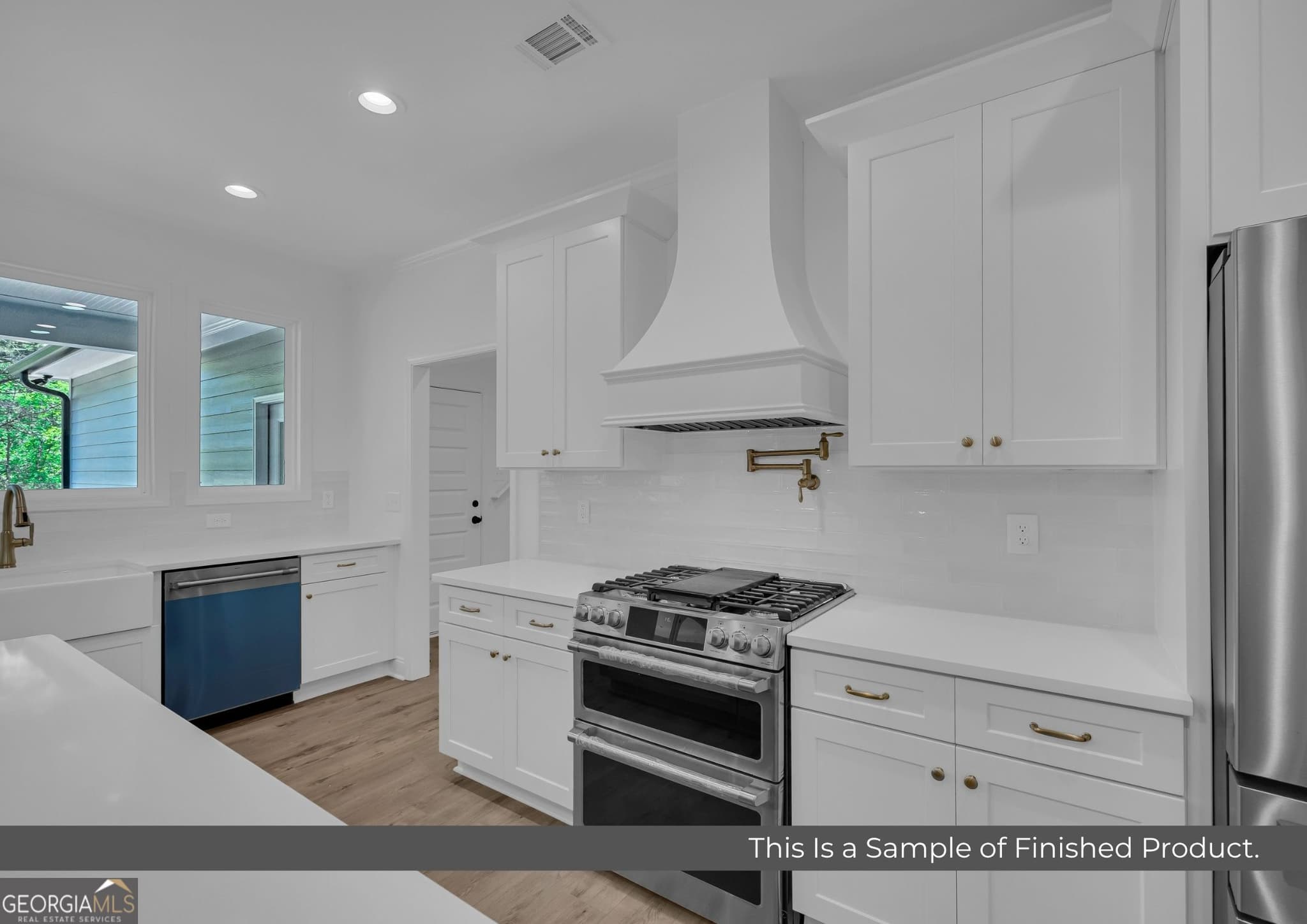4 bedroom, 3.5 bathroom, 2,604 sq ft single family residence for sale at 754 Bellamy Road, Lula, GA 30554 — photo 8