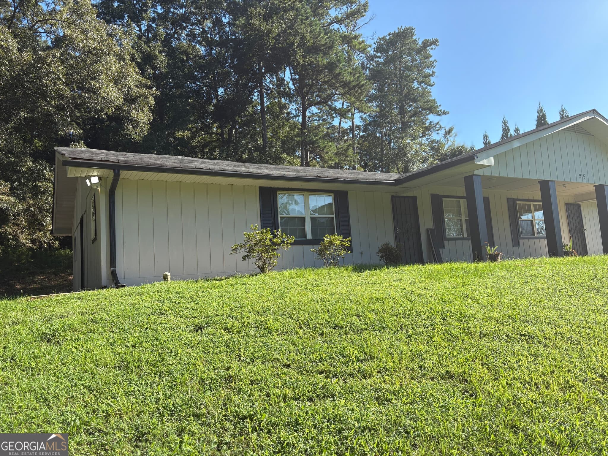 4 bedroom, 2 bathroom, 1,102 sq ft duplex for rent at 215 Belair Drive A, Stockbridge, GA 30281 for $1,700 a month — photo 7