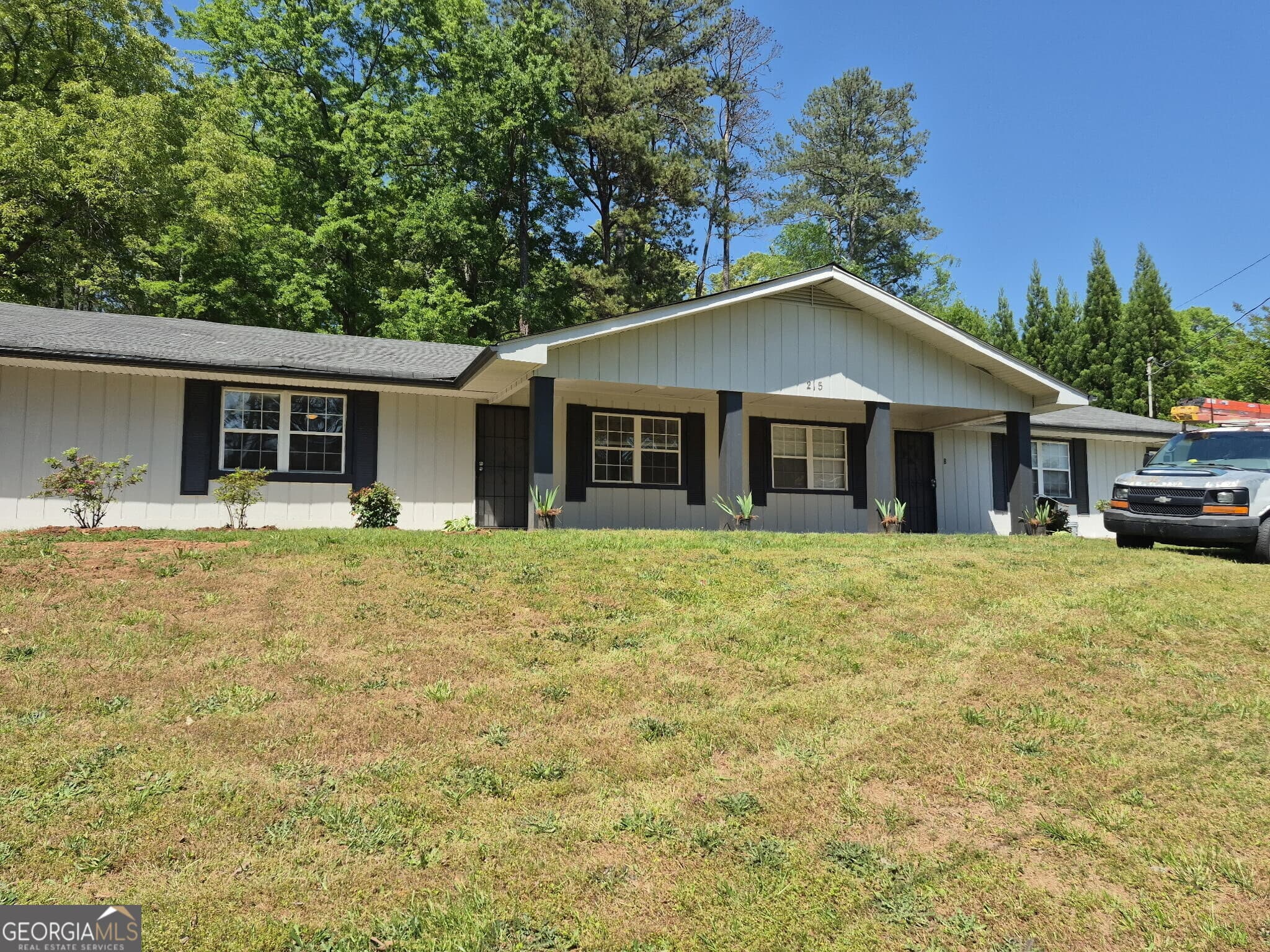 4 bedroom, 2 bathroom, 1,102 sq ft duplex for rent at 215 Belair Drive A, Stockbridge, GA 30281 for $1,700 a month — photo 1 of 7