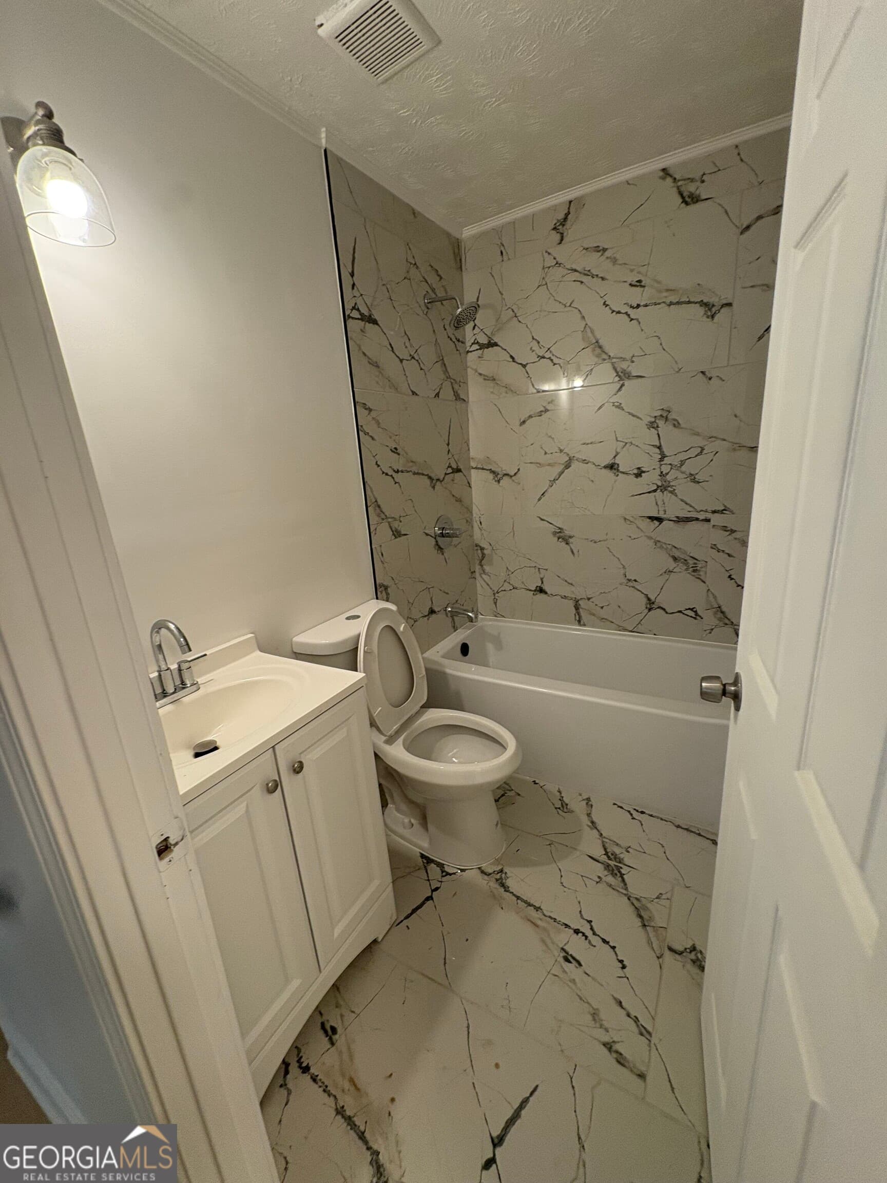 4 bedroom, 2 bathroom, 1,102 sq ft duplex for rent at 215 Belair Drive A, Stockbridge, GA 30281 for $1,700 a month — photo 4