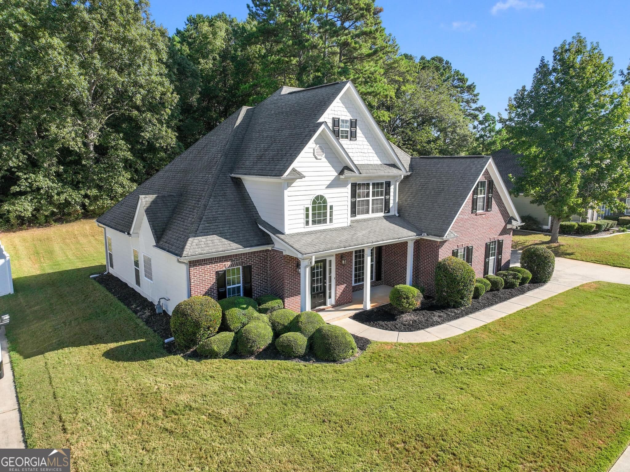 4 bedroom, 3 bathroom, 2,416 sq ft single family residence for sale at 205 Keaton Drive, Fayetteville, GA 30215 — photo 1 of 57