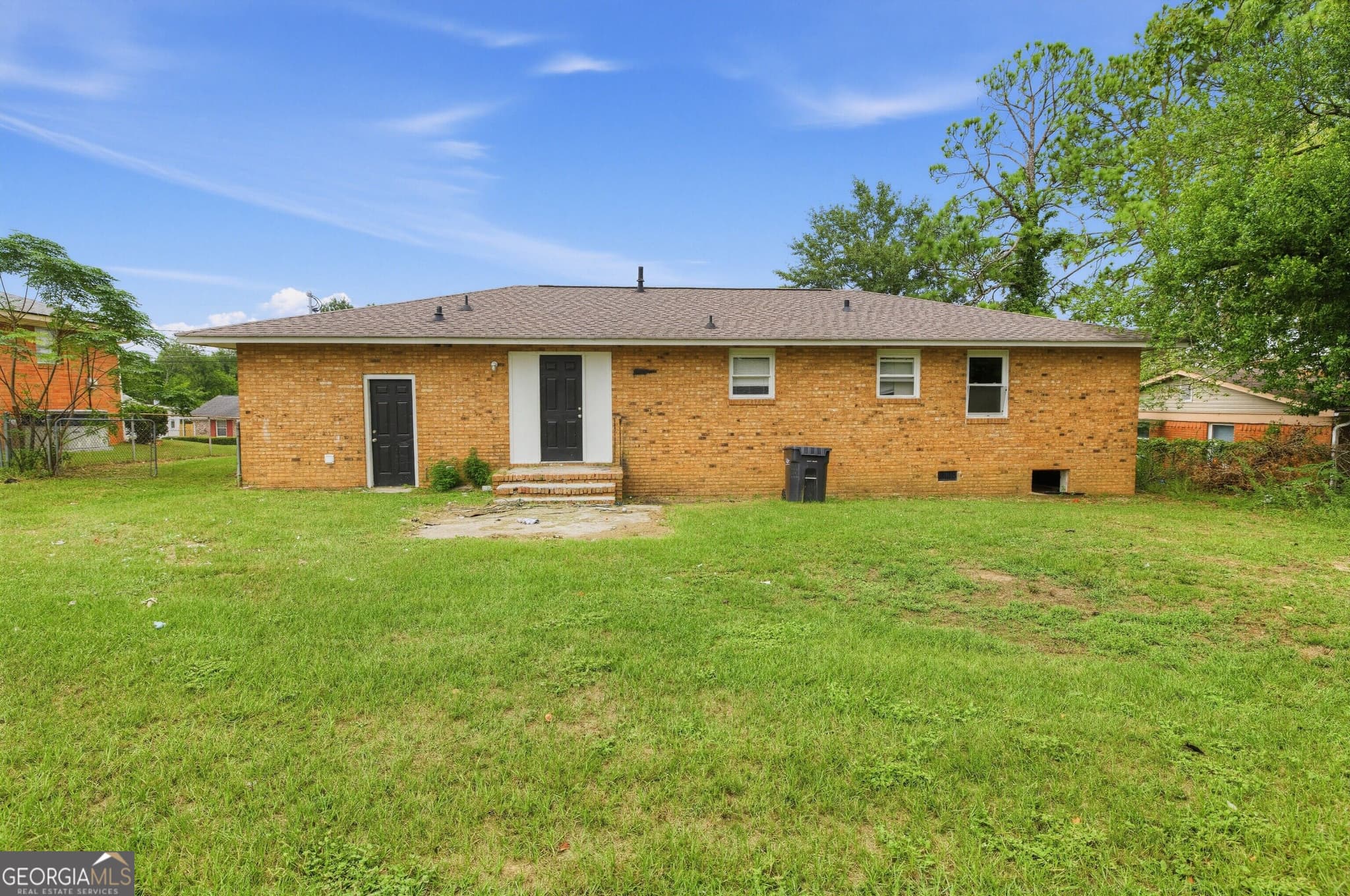 3 bedroom, 2 bathroom, 1,653 sq ft single family residence for sale at 3323 Hillis Road, Augusta, GA 30906 — photo 4