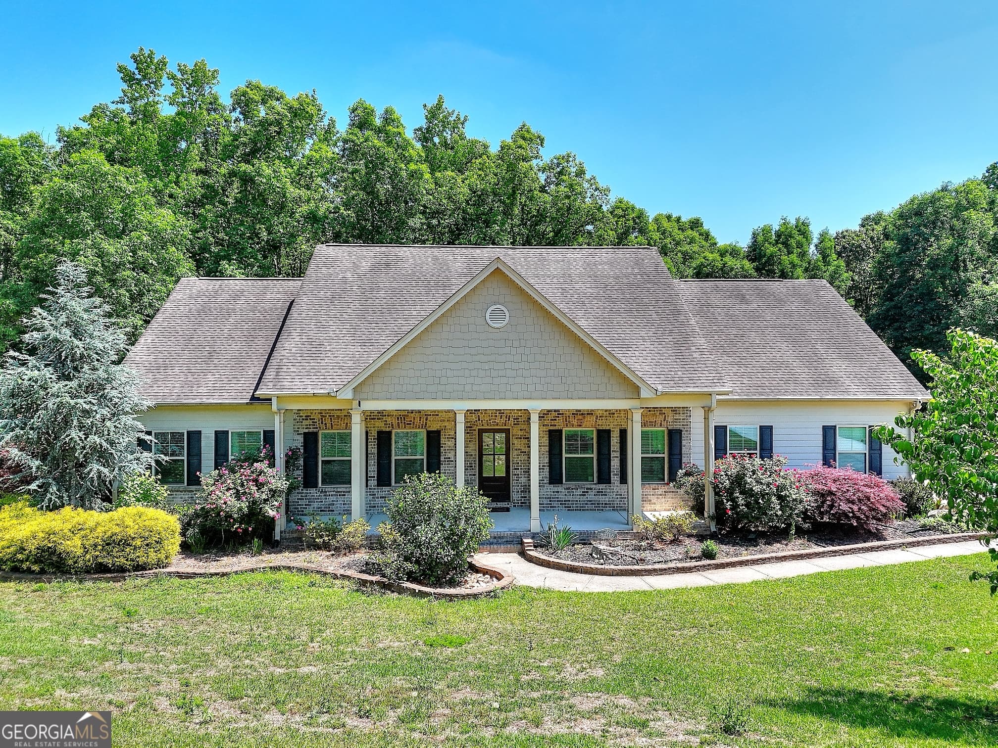 5 bedroom, 3 bathroom, 4,015 sq ft single family residence sold at 1079 Monticello Drive, Monroe, GA 30655