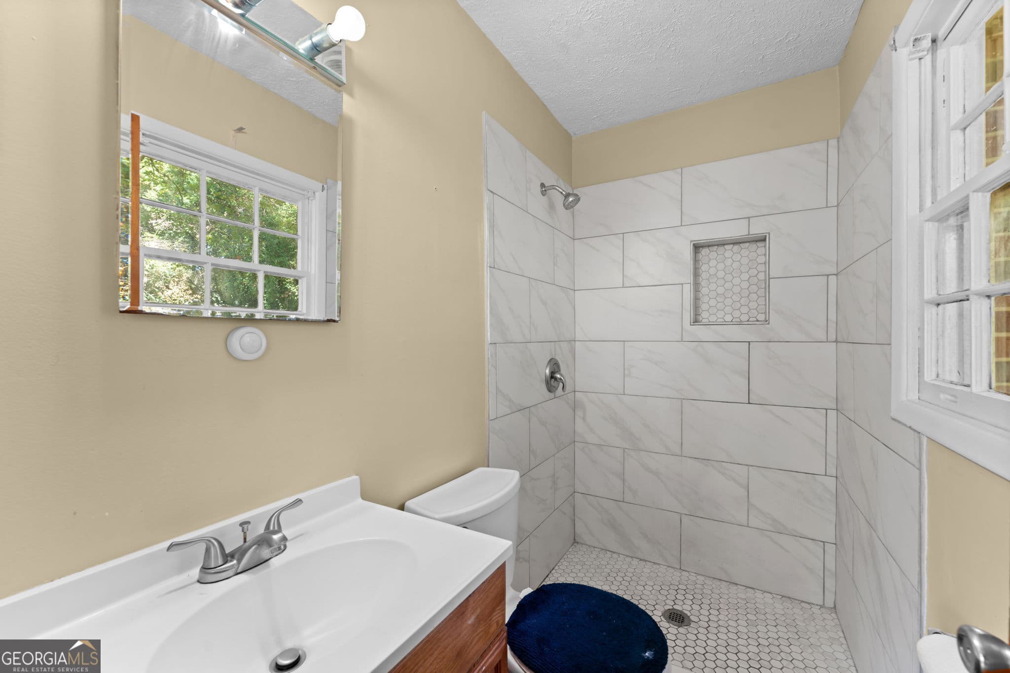 3 bedroom, 2 bathroom, 1,296 sq ft single family residence for sale at 402 Schley Street, Fort Valley, GA 31030 — photo 8