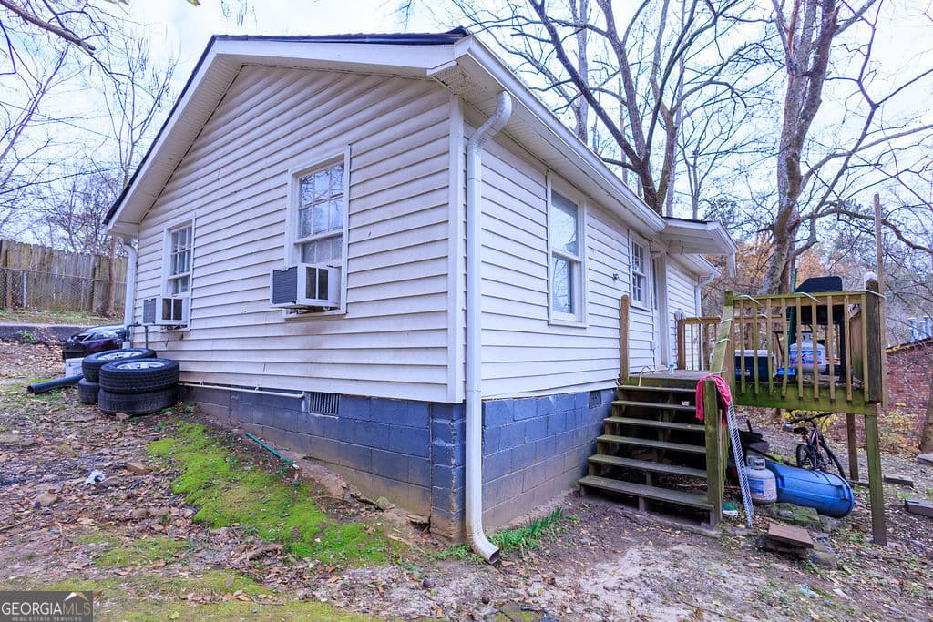 2 bedroom, 1 bathroom, 600 sq ft single family residence for sale at 70 Daisy Circle, Canton, GA 30114 — photo 3