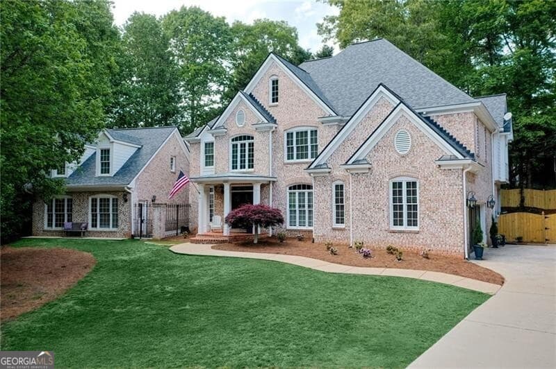 5 bedroom, 4.5 bathroom, 3,555 sq ft single family residence sold at 2930 Burnt Hickory Road, Marietta, GA 30064