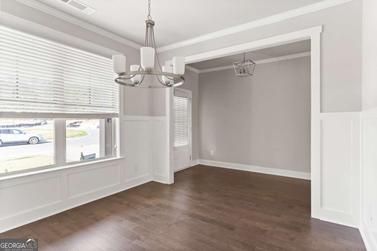5 bedroom, 3 bathroom, 2,551 sq ft single family residence for sale at 2051 Orchid Lane, Lithia Springs, GA 30122 — photo 6