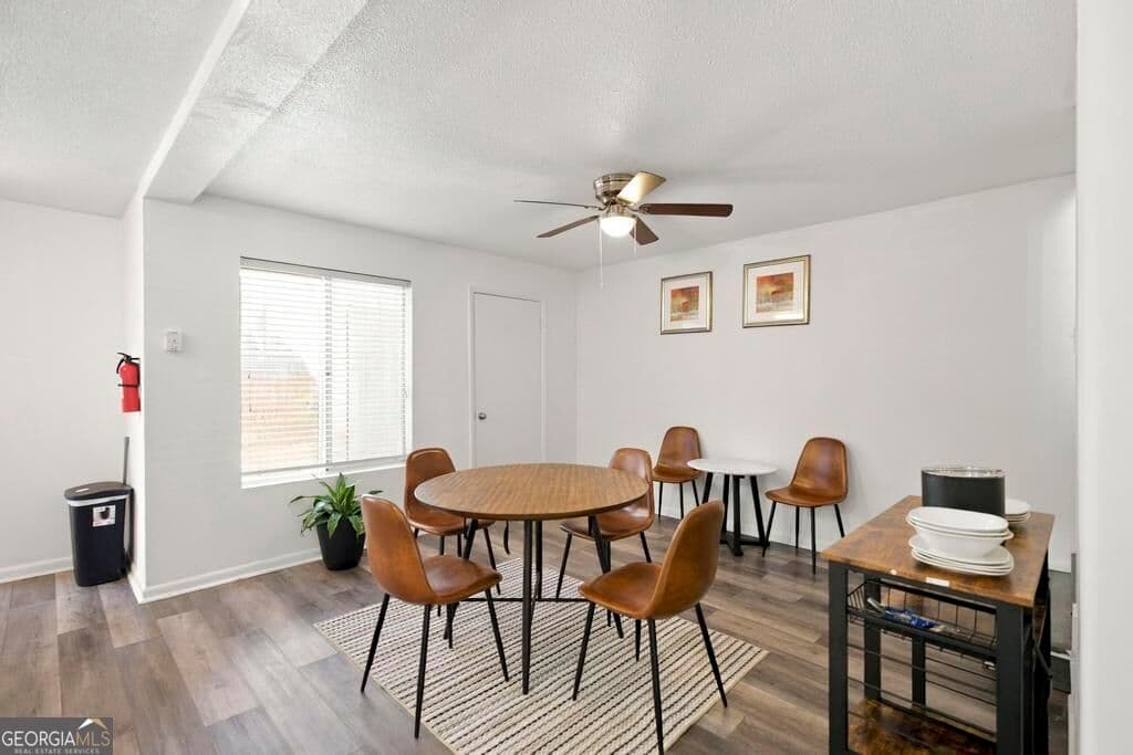 3 bedroom, 2.5 bathroom, 1,582 sq ft townhouse for sale at 140 Stoneridge Drive, Warner Robins, GA 31088 — photo 10
