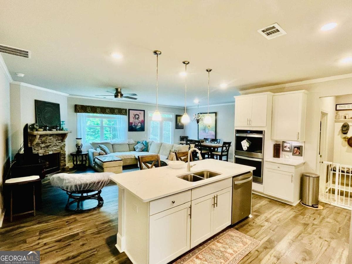 4 bedroom, 2.5 bathroom, 2,405 sq ft single family residence for sale at 3015 Winding Ridge, Waleska, GA 30183 — photo 6