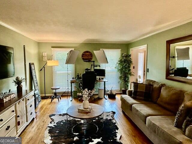 4 bedroom, 2.5 bathroom, 2,982 sq ft single family residence for sale at 215 Pineywood Road, Griffin, GA 30224 — photo 3