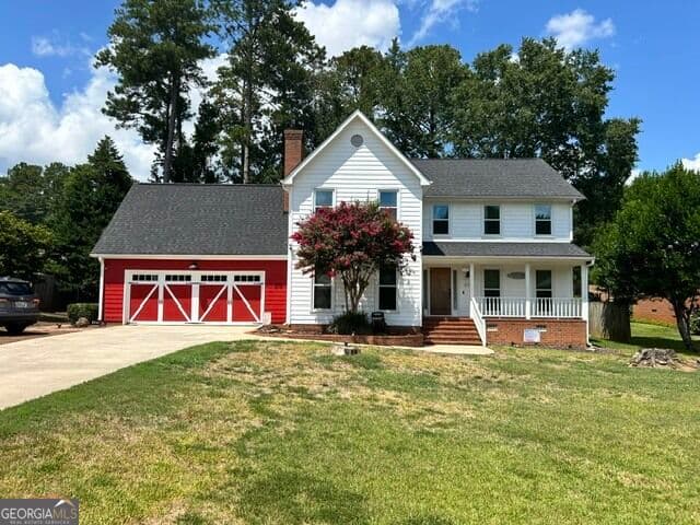 4 bedroom, 2.5 bathroom, 2,982 sq ft single family residence for sale at 215 Pineywood Road, Griffin, GA 30224 — photo 1 of 24