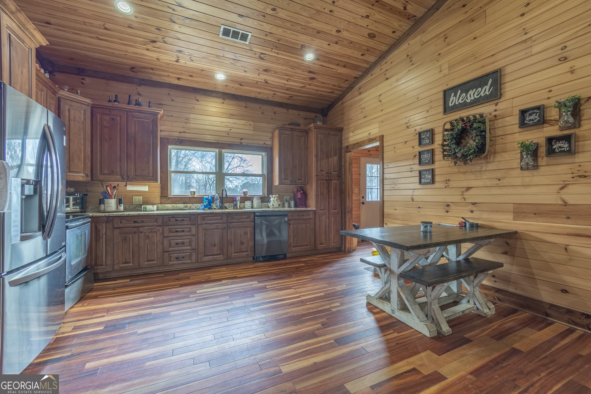 3 bedroom, 2 bathroom, 1,924 sq ft single family residence for sale at 45 J. Davis Road, Tallapoosa, GA 30176 — photo 5