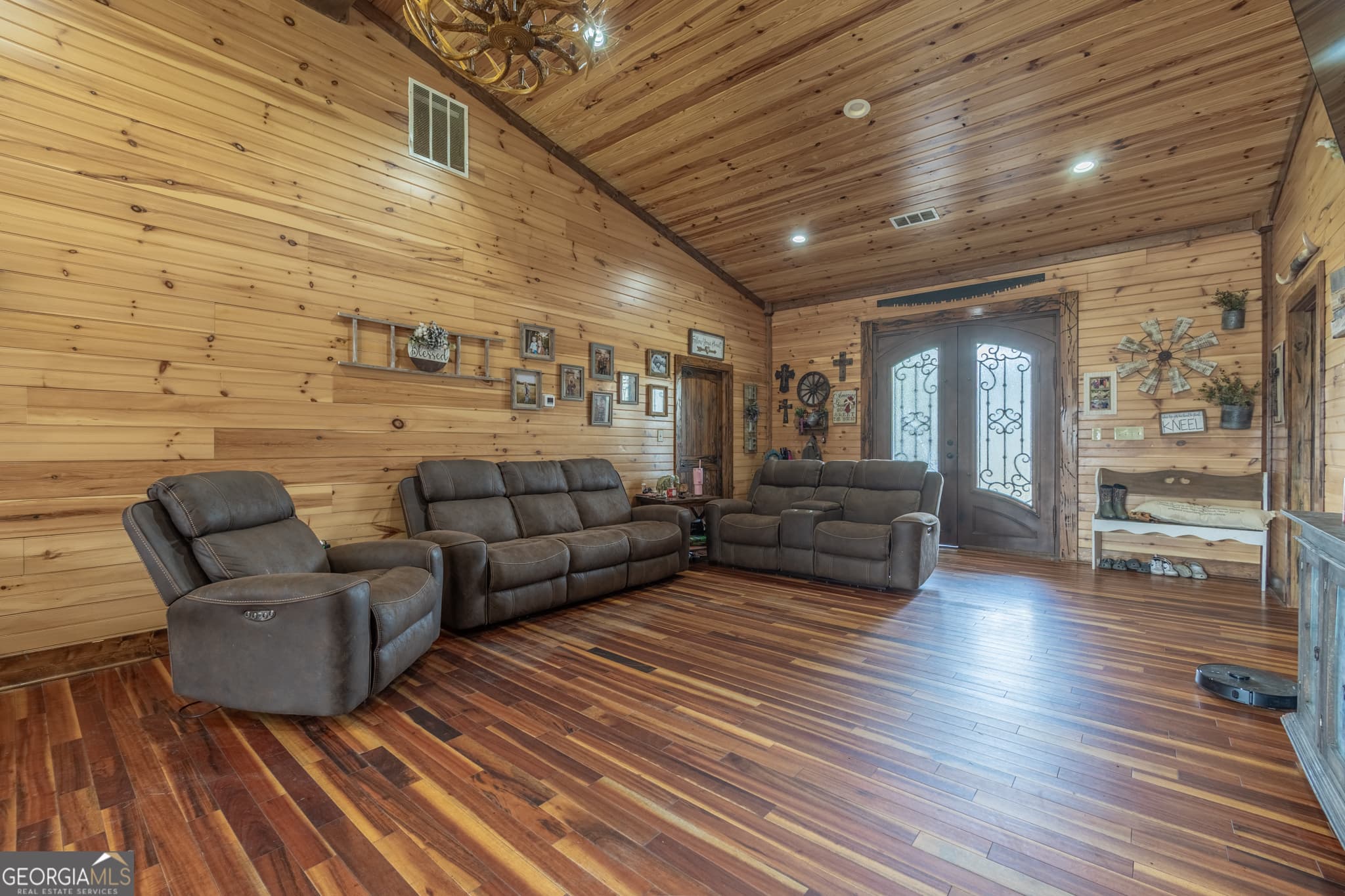 3 bedroom, 2 bathroom, 1,924 sq ft single family residence for sale at 45 J. Davis Road, Tallapoosa, GA 30176 — photo 9