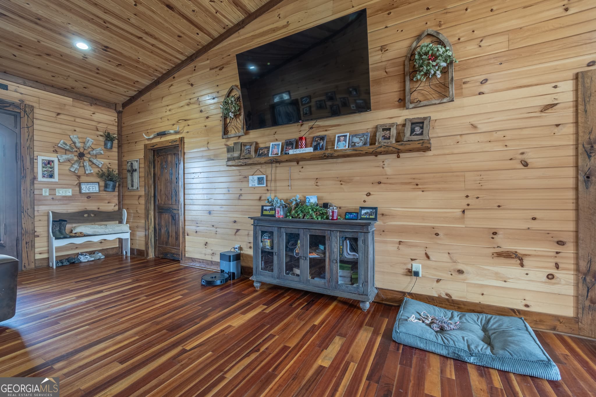 3 bedroom, 2 bathroom, 1,924 sq ft single family residence for sale at 45 J. Davis Road, Tallapoosa, GA 30176 — photo 8