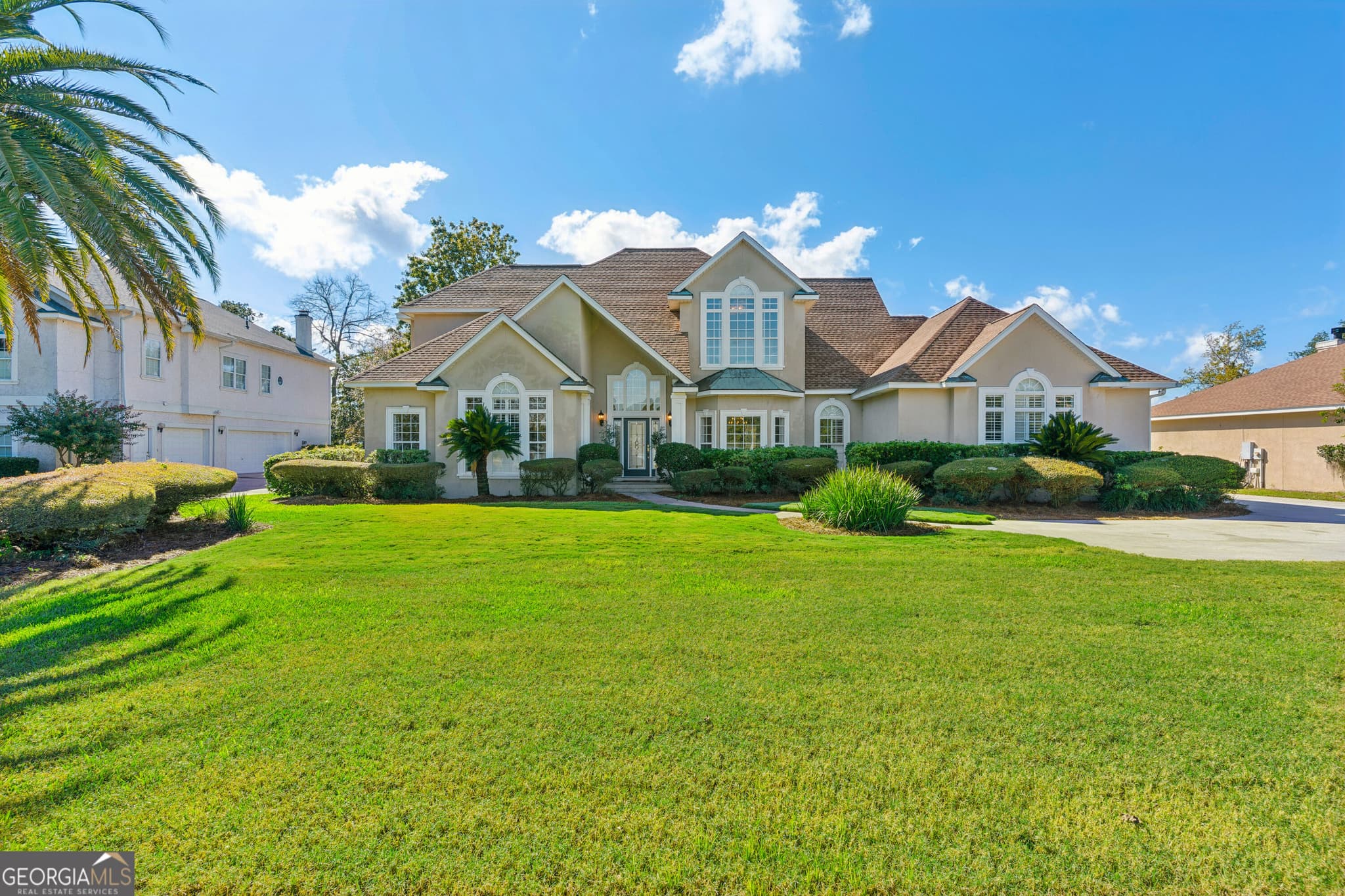 4 bedroom, 3.5 bathroom, 4,094 sq ft single family residence for sale at 118 Queens Court, Brunswick, GA 31523 — photo 2