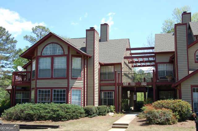 2 bedroom, 2 bathroom, 950 sq ft condominium sold at 412 HAWKSTONE Way, Alpharetta, GA 30022