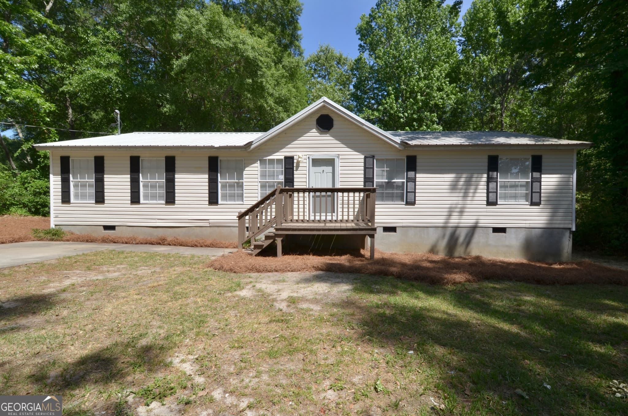 3 bedroom, 2 bathroom, 1,456 sq ft single family residence for sale at 810 Stoney Ridge Drive, East Dublin, GA 31027