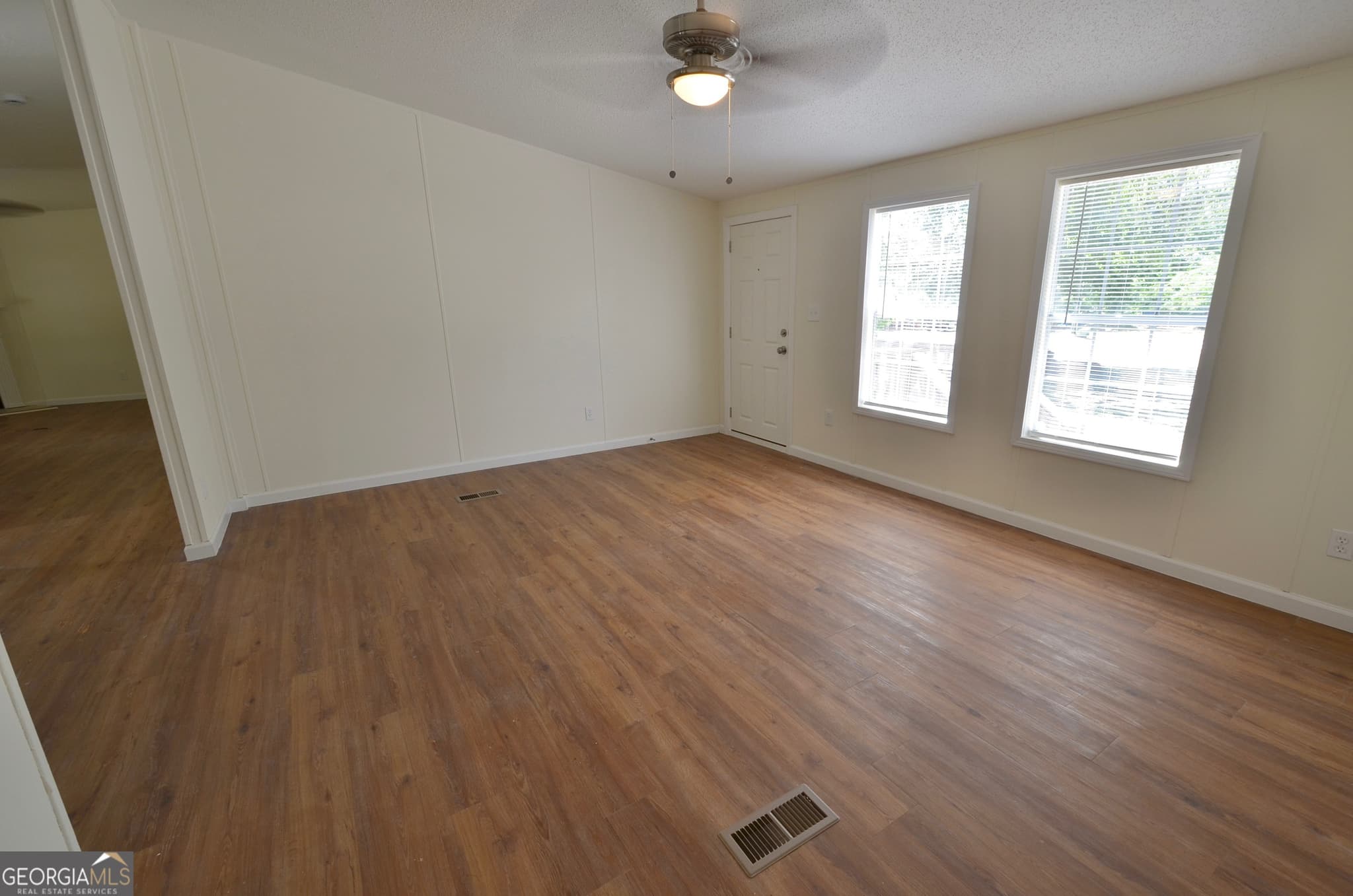 3 bedroom, 2 bathroom, 1,456 sq ft single family residence for sale at 810 Stoney Ridge Drive, East Dublin, GA 31027 — photo 9