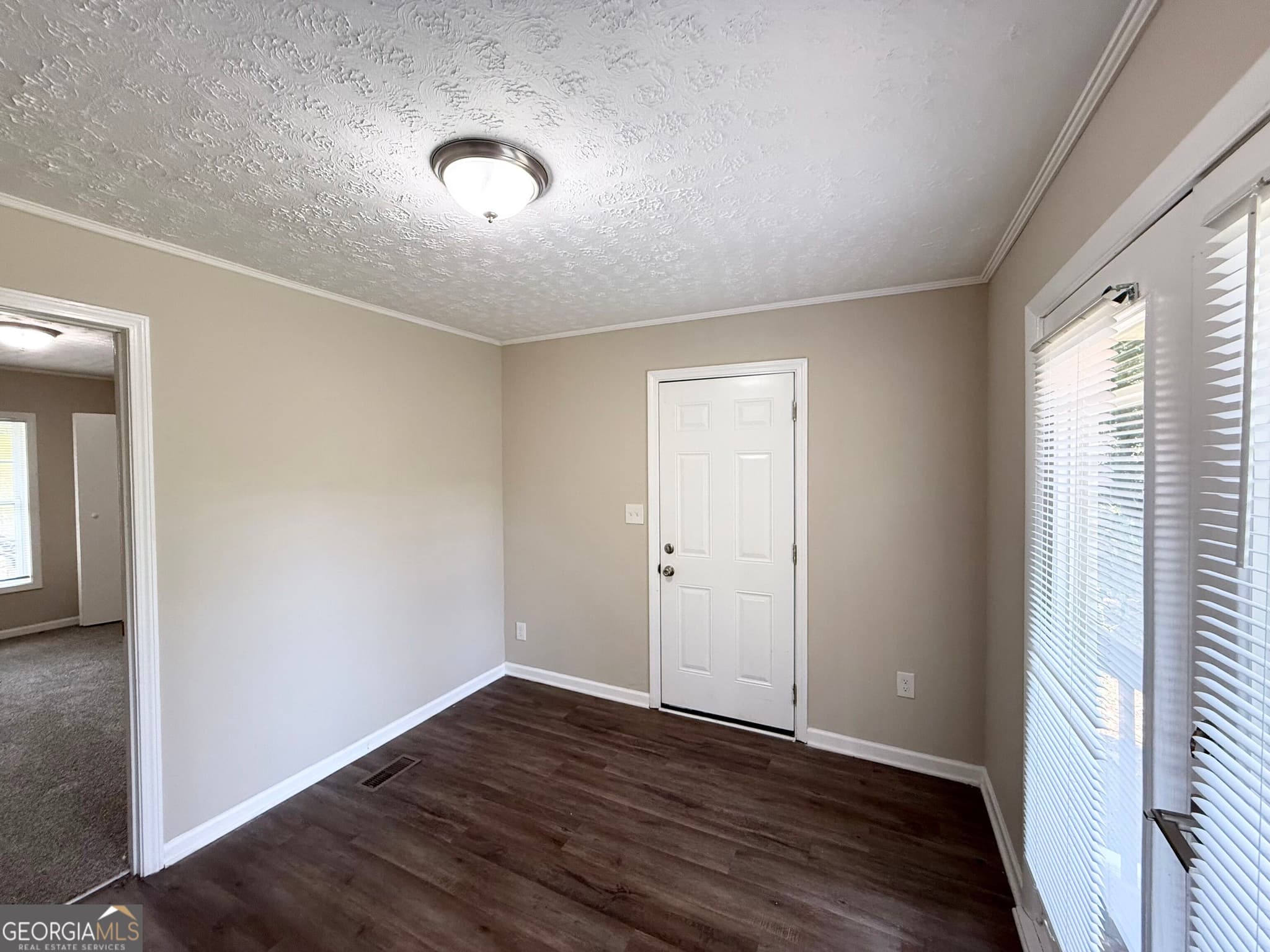 4 bedroom, 2 bathroom, 1,195 sq ft single family residence for sale at 411 Pineland Road, Mableton, GA 30126 — photo 8