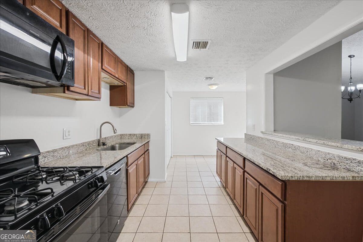 multi family for sale at 1321 Muirforest Drive, Stone Mountain, GA 30088 — photo 10