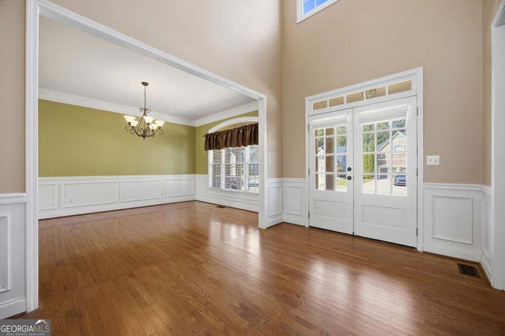 6 bedroom, 5 bathroom, 5,537 sq ft single family residence for sale at 2671 Lakefield Pass, Marietta, GA 30064 — photo 3