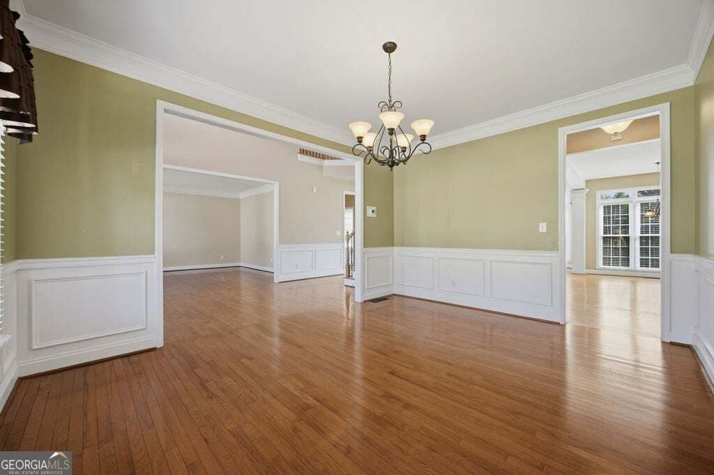6 bedroom, 5 bathroom, 5,537 sq ft single family residence for sale at 2671 Lakefield Pass, Marietta, GA 30064 — photo 4
