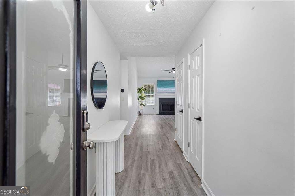 4 bedroom, 2 bathroom, 1,639 sq ft single family residence for sale at 1077 Woodsong Pass Court, Lawrenceville, GA 30043 — photo 7