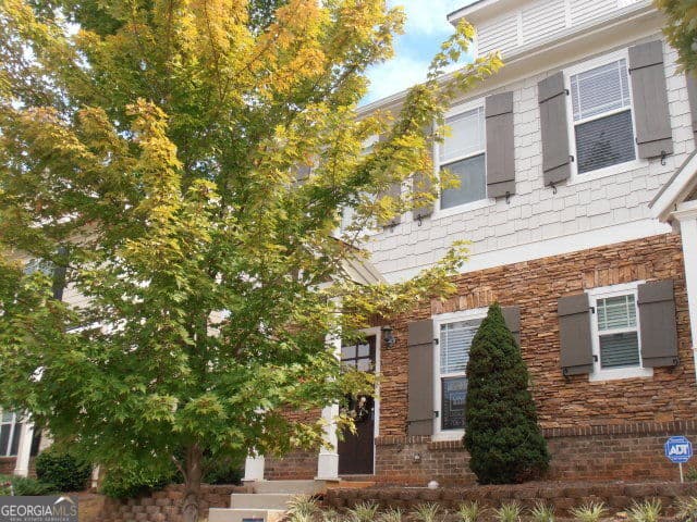 3 bedroom, 3.5 bathroom, 1,518 sq ft townhouse for rent at 287 Oconee River Circle, Athens, GA 30605 for $2,100 a month — photo 2