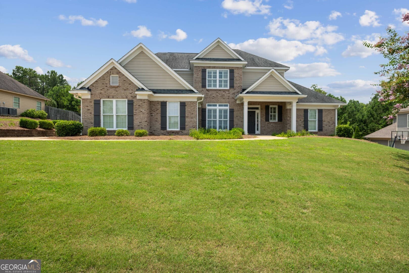 4 bedroom, 3 bathroom, 3,050 sq ft single family residence under contract at 7103 Bridgemill Drive, Columbus, GA 31904 — photo 1 of 37