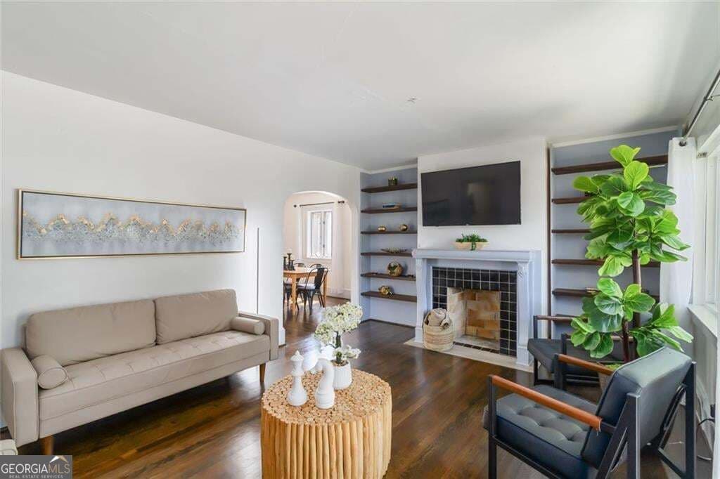 4 bedroom, 4 bathroom, 2,362 sq ft single family residence for sale at 1185 Francis Street, Atlanta, GA 30318 — photo 8