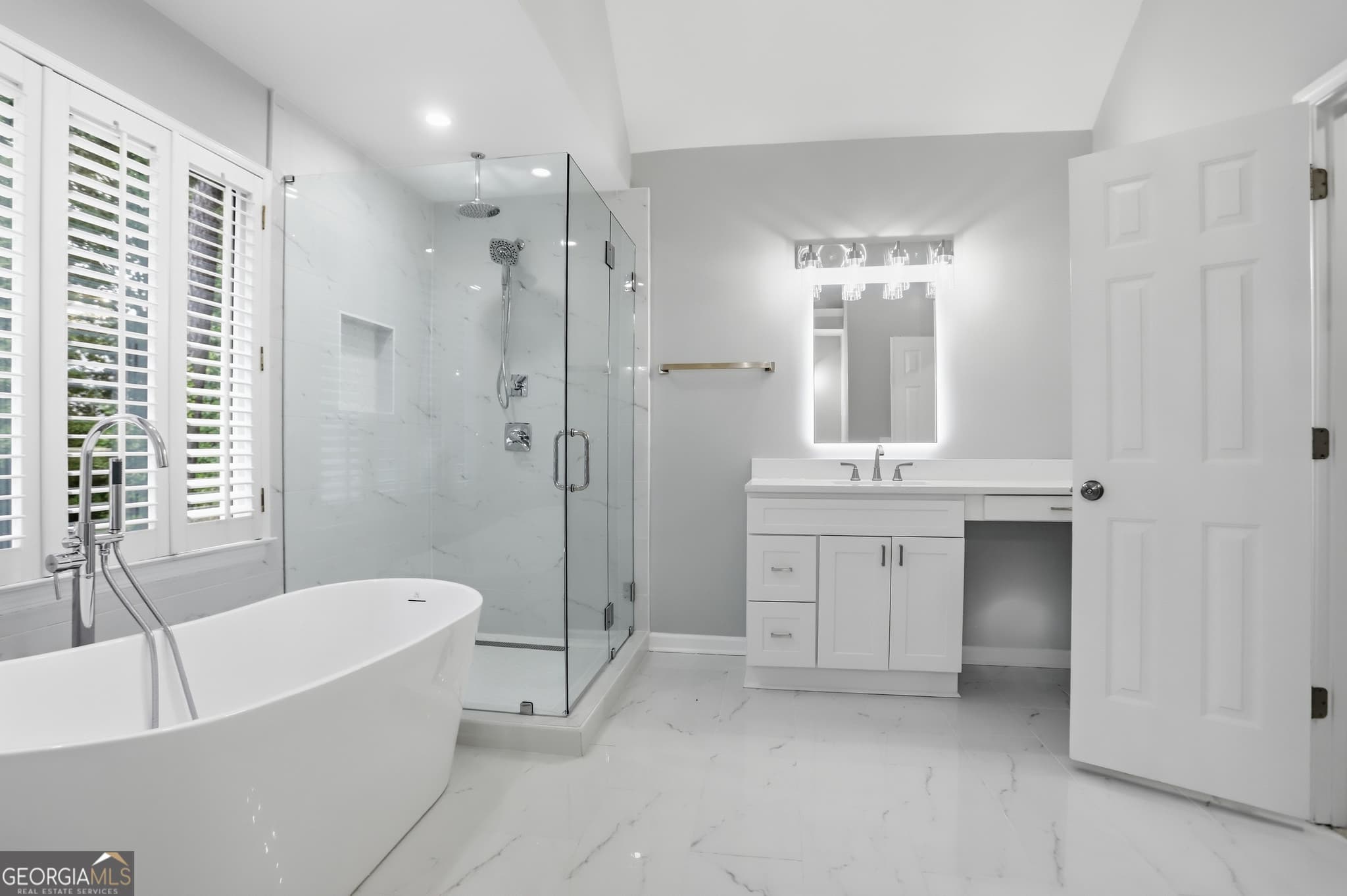 4 bedroom, 3.5 bathroom, 2,951 sq ft single family residence for sale at 5228 Yellowtail Lane, Kennesaw, GA 30152 — photo 6
