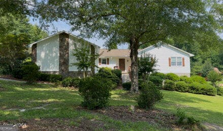 4 bedroom, 3 bathroom, 2,464 sq ft single family residence for sale at 2777 Glen Echo Drive, Lizella, GA 31052