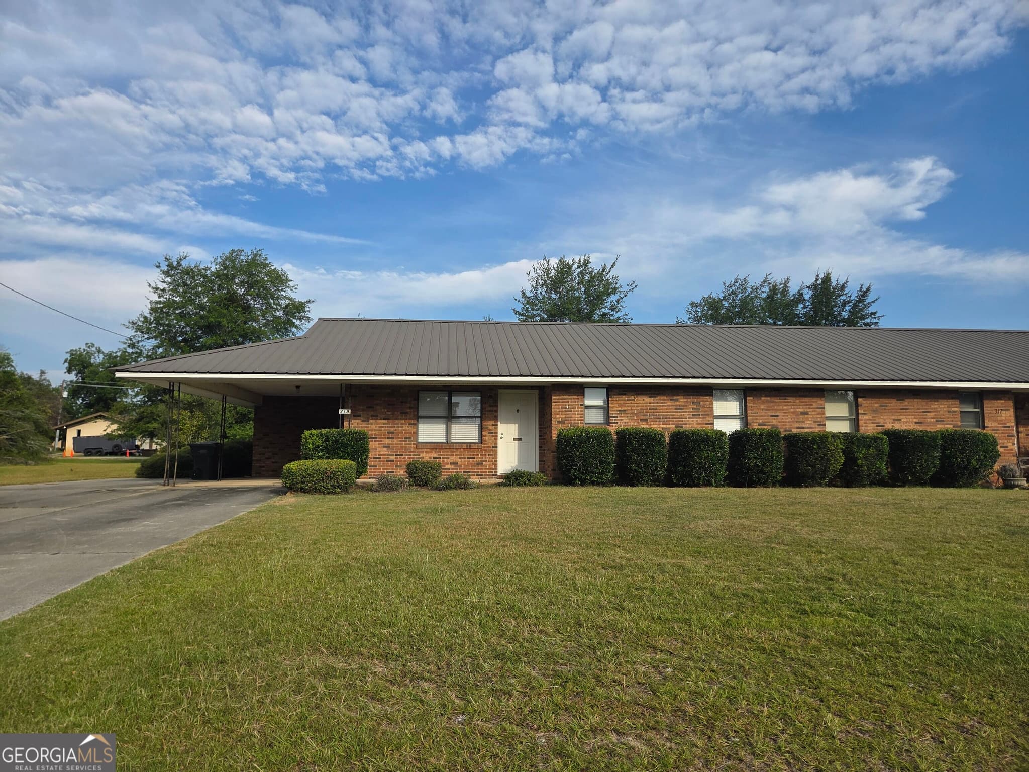 2 bedroom, 2 bathroom, 1,500 sq ft duplex for rent at 319 Randolph Drive, Vidalia, GA 30474 for $970 a month — photo 1 of 1