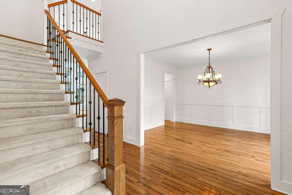 5 bedroom, 4.5 bathroom, 5,055 sq ft single family residence for sale at 131 Stargaze Ridge, Canton, GA 30114 — photo 6