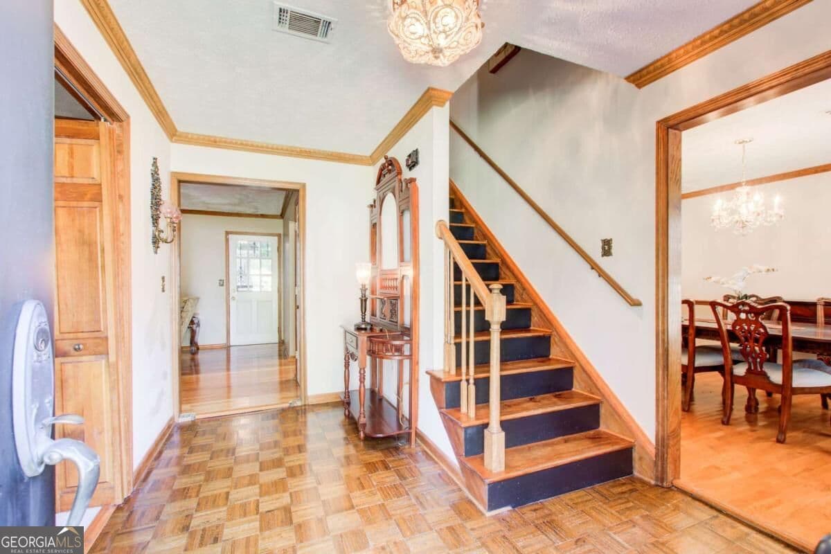 4 bedroom, 2.5 bathroom, 2,216 sq ft single family residence for sale at 7684 Highland Park Drive, Jonesboro, GA 30236 — photo 4