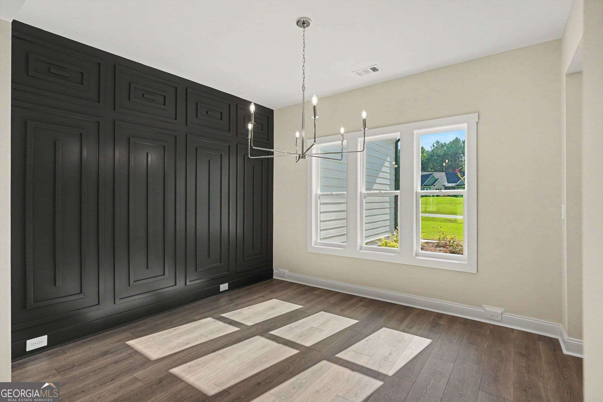 5 bedroom, 4 bathroom, 2,900 sq ft single family residence for sale at 460 Flint Farms Drive, Concord, GA 30206 — photo 8