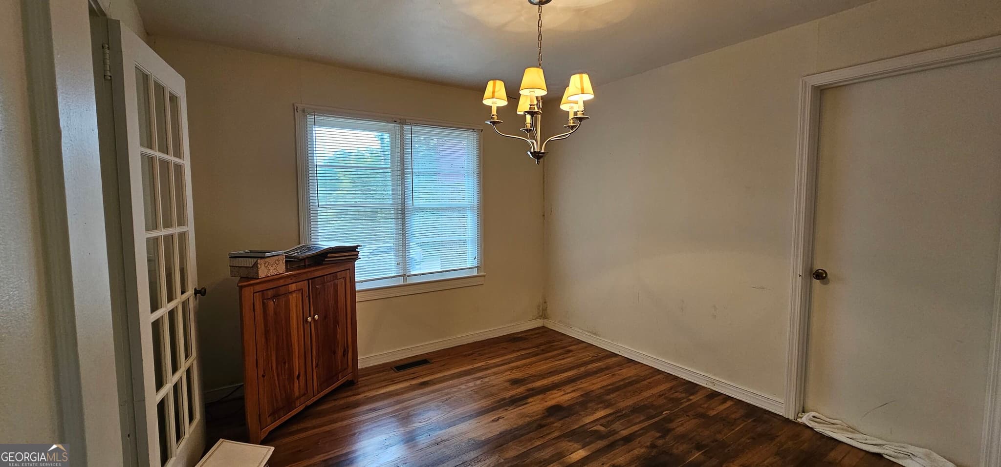 4 bedroom, 2 bathroom, 1,601 sq ft single family residence for sale at 75 Pressley Lane, Toccoa, GA 30577 — photo 5